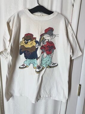 Vintage Kriss Kross Looney Tunes Graphic T
